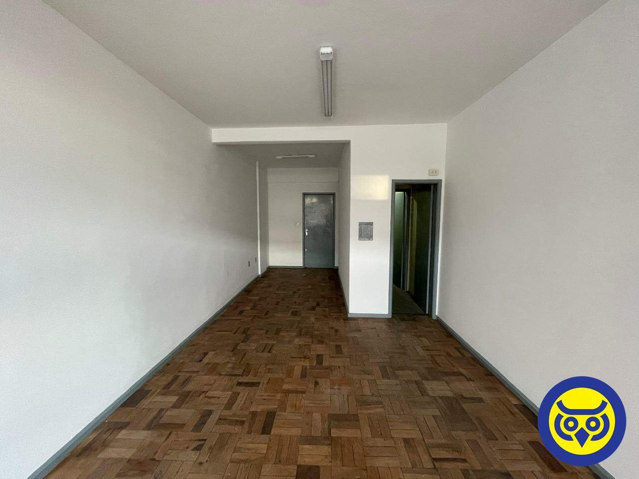 Salas/Conjuntos para aluguel no Centro: 