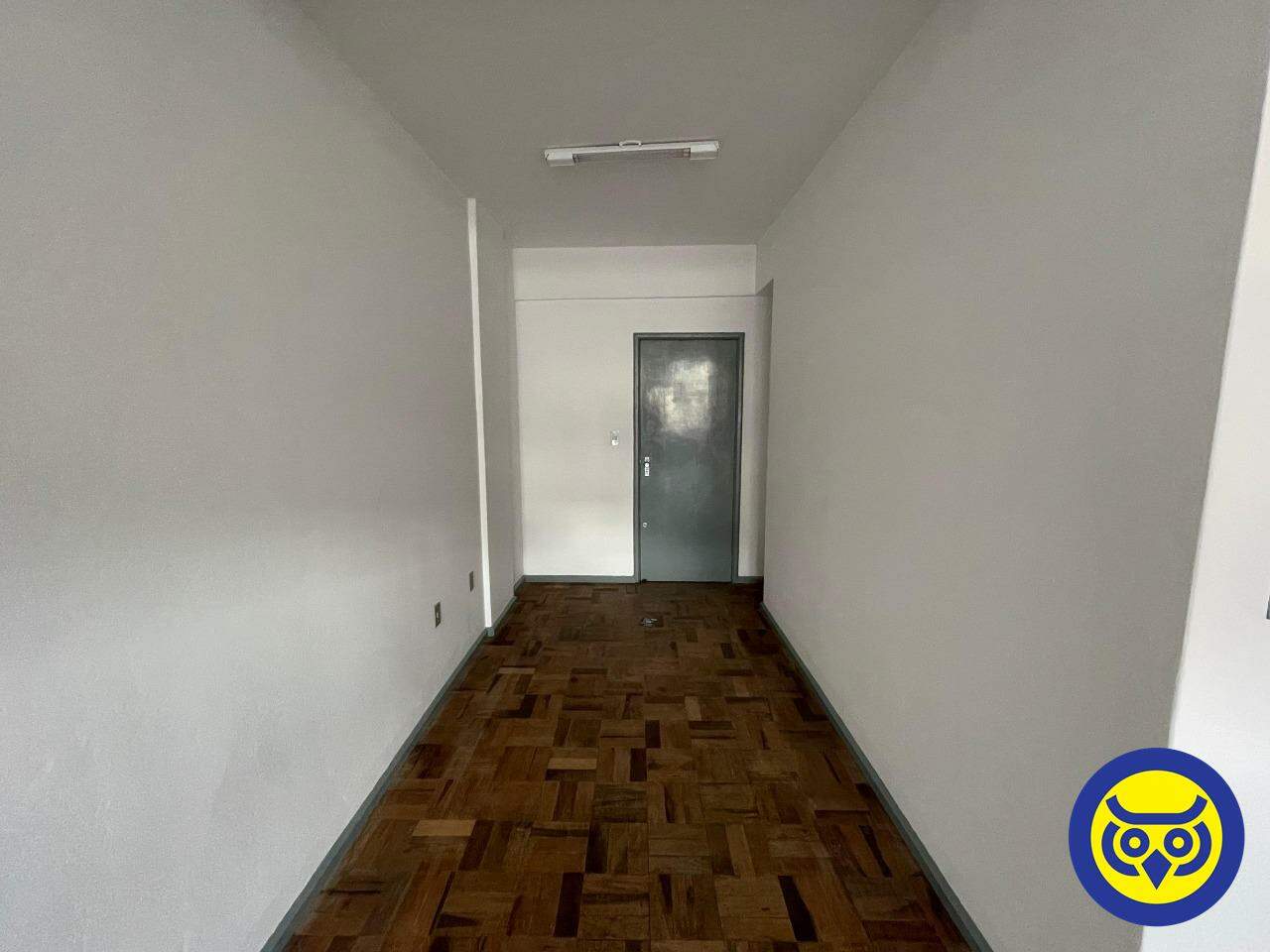 Salas/Conjuntos para aluguel no Centro: 