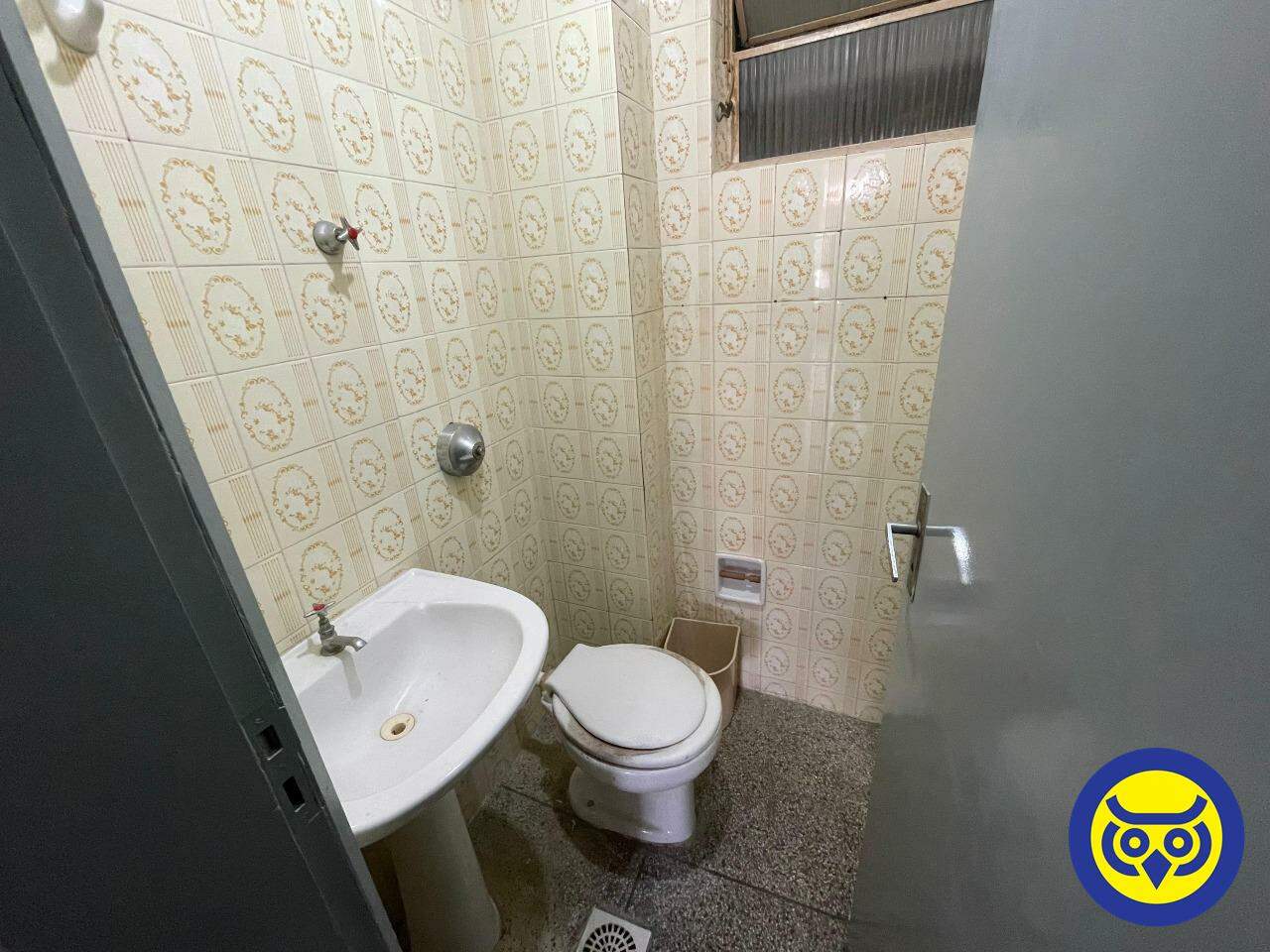 Salas/Conjuntos para aluguel no Centro: 