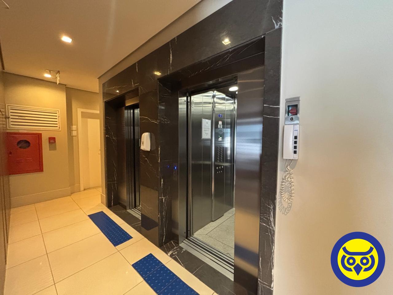 Salas/Conjuntos para aluguel no Centro: 