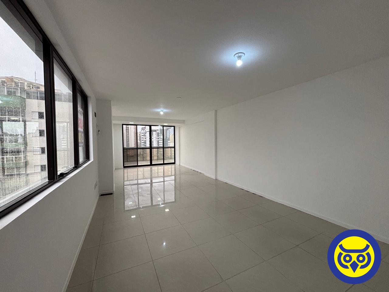 Salas/Conjuntos para aluguel no Centro: 