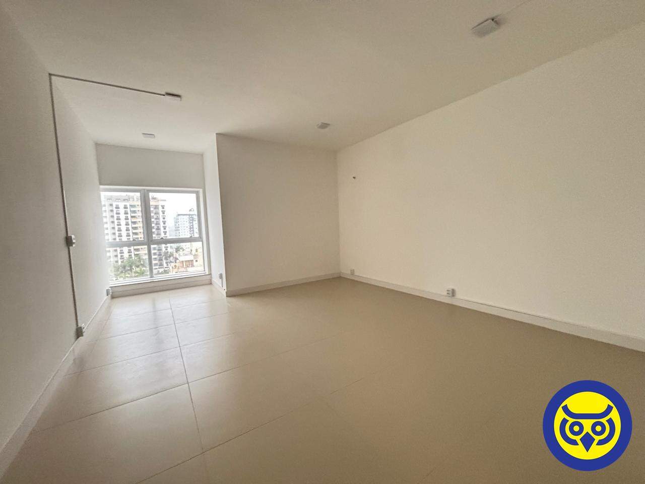 Salas/Conjuntos para aluguel no Estreito: 