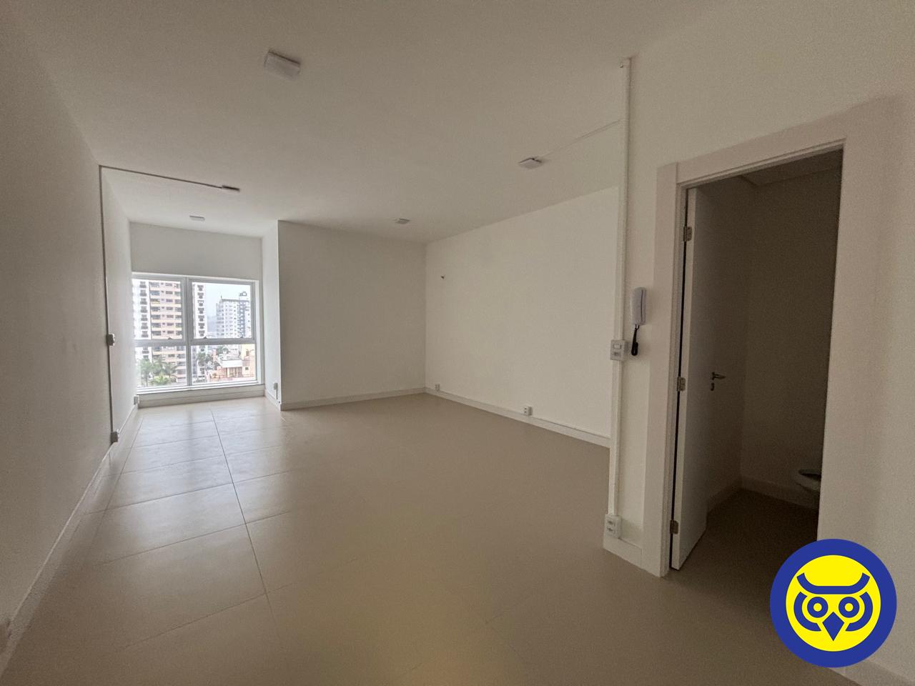 Salas/Conjuntos para aluguel no Estreito: 