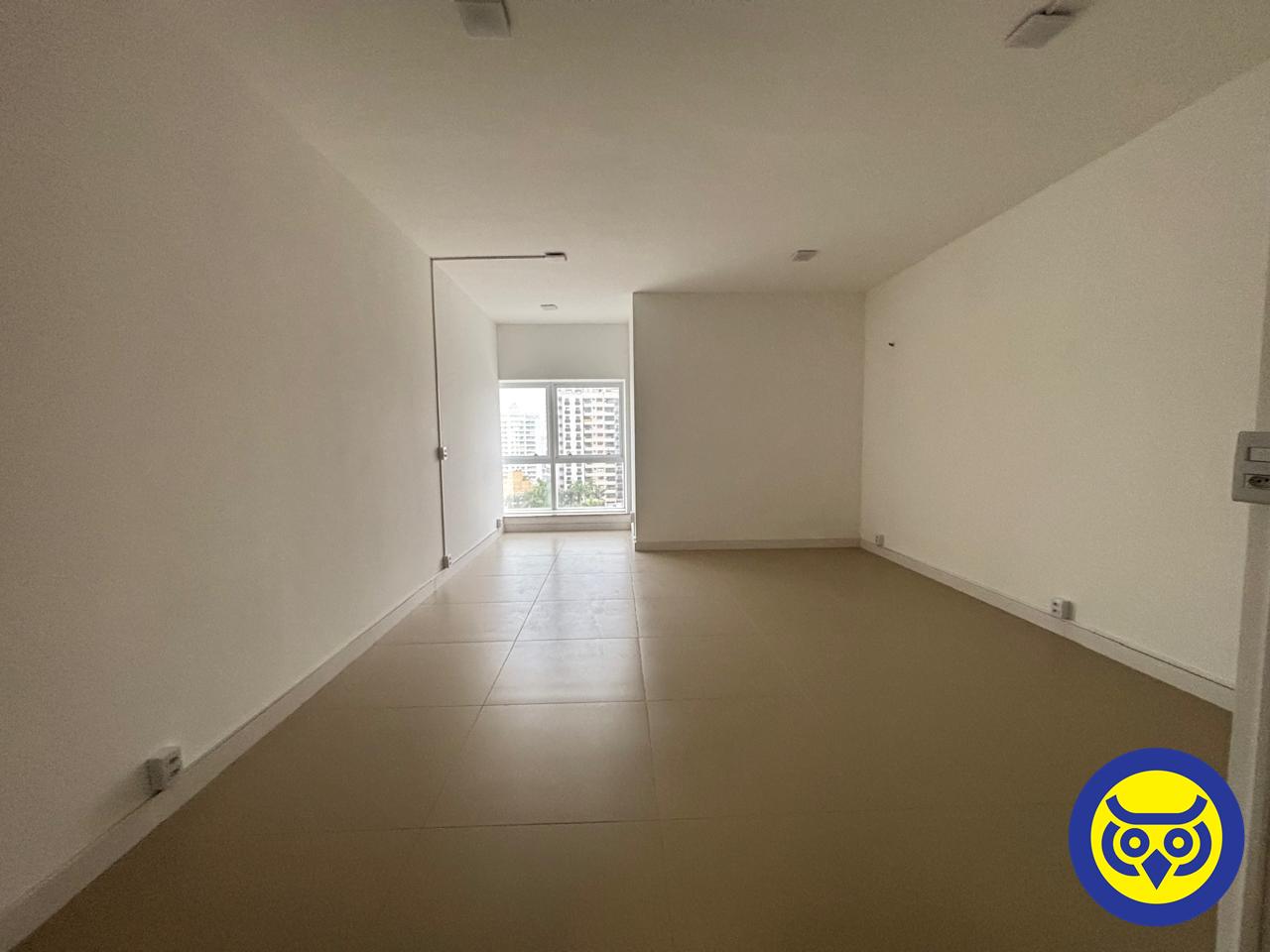 Salas/Conjuntos para aluguel no Estreito: 