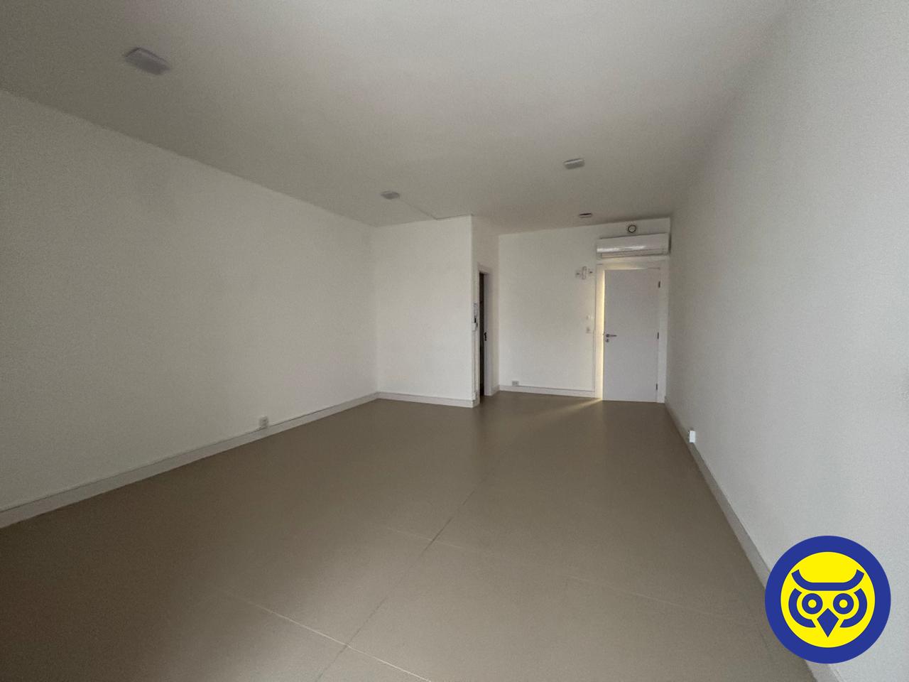 Salas/Conjuntos para aluguel no Estreito: 