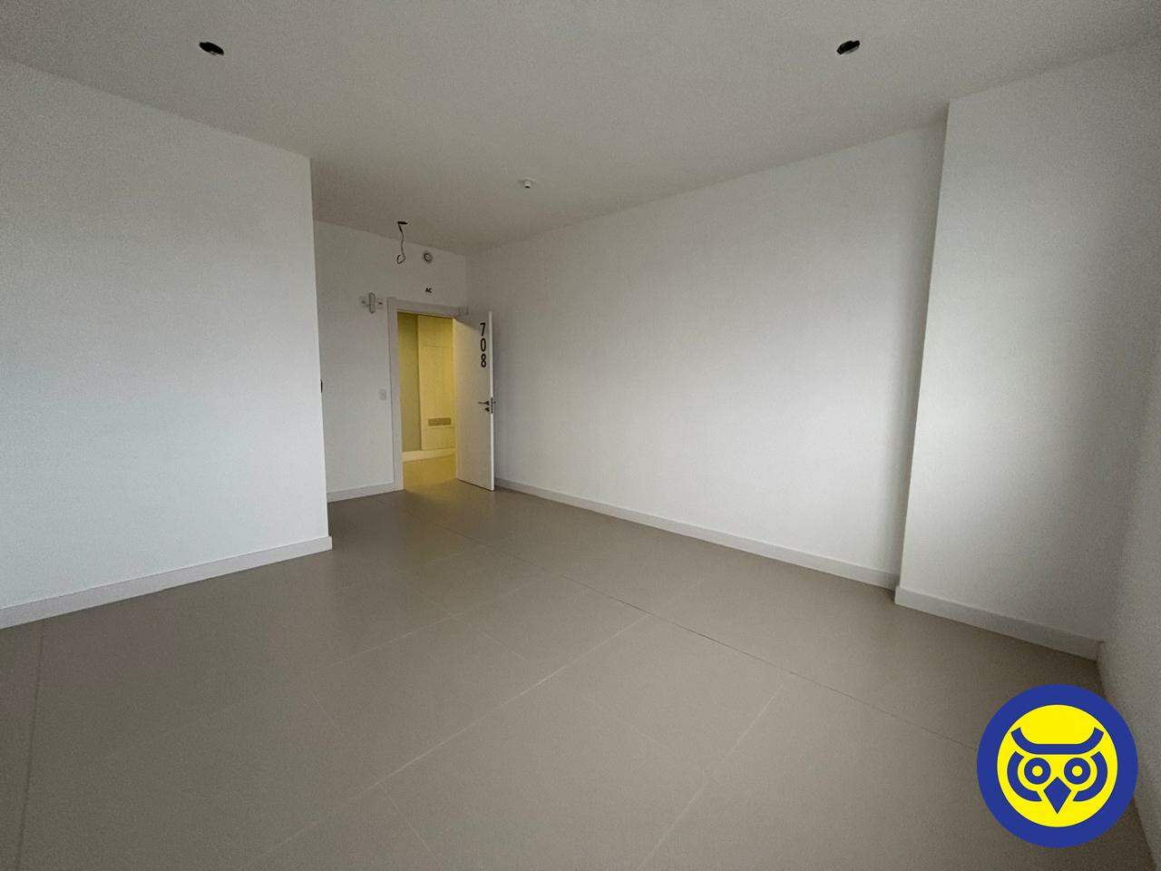 Salas/Conjuntos para aluguel no Estreito: 