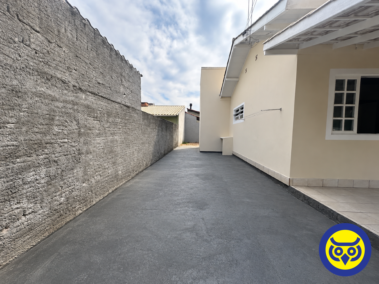Casa para aluguel no Carianos: