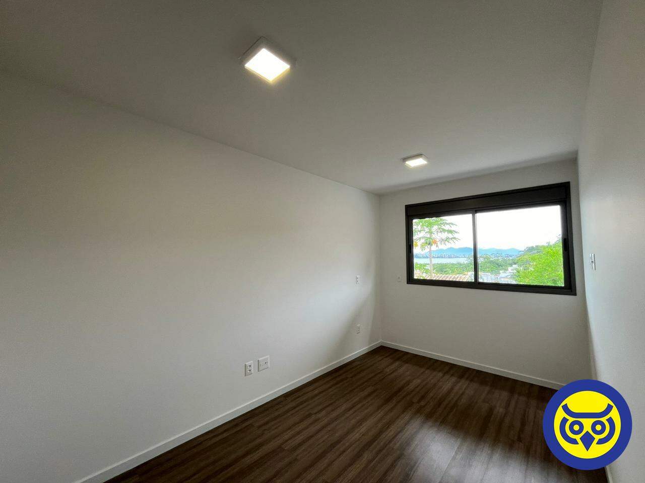 Apartamento para aluguel no Cacupé: 