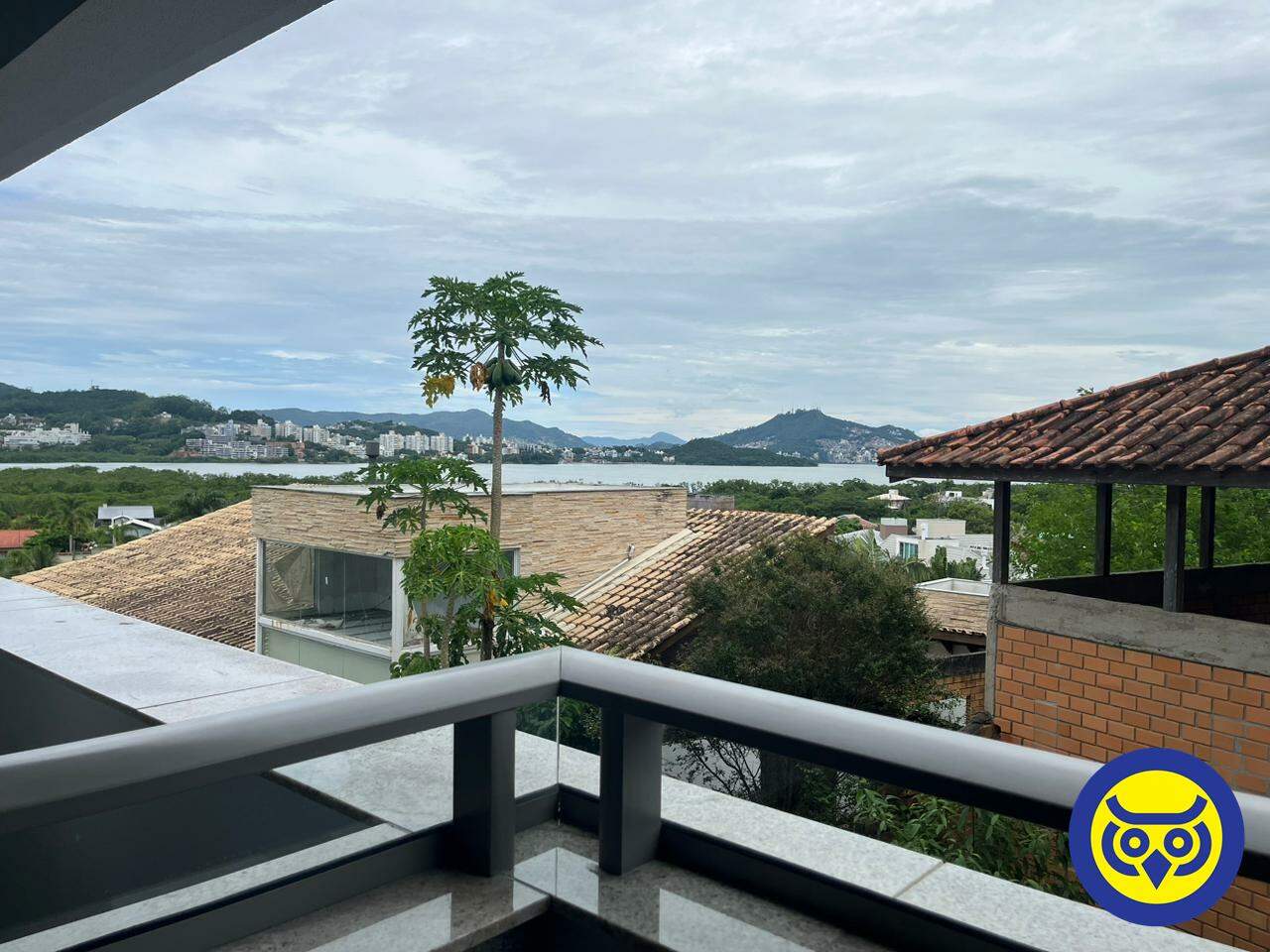 Apartamento para aluguel no Cacupé: 