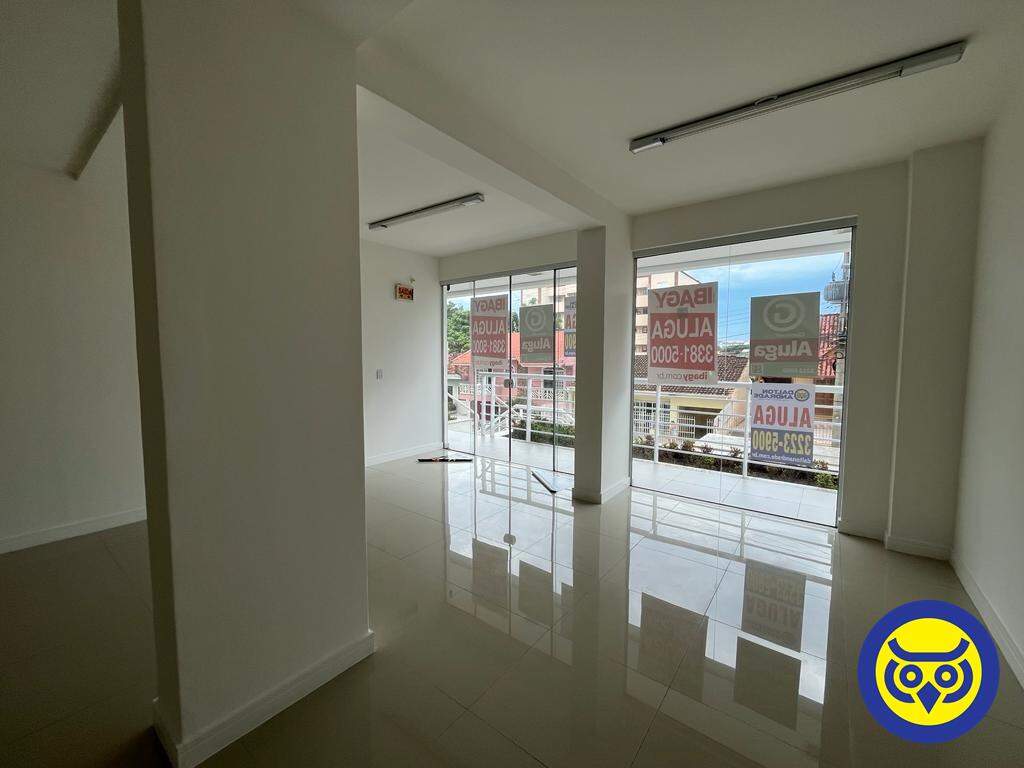 Loja para aluguel no Barreiros: 