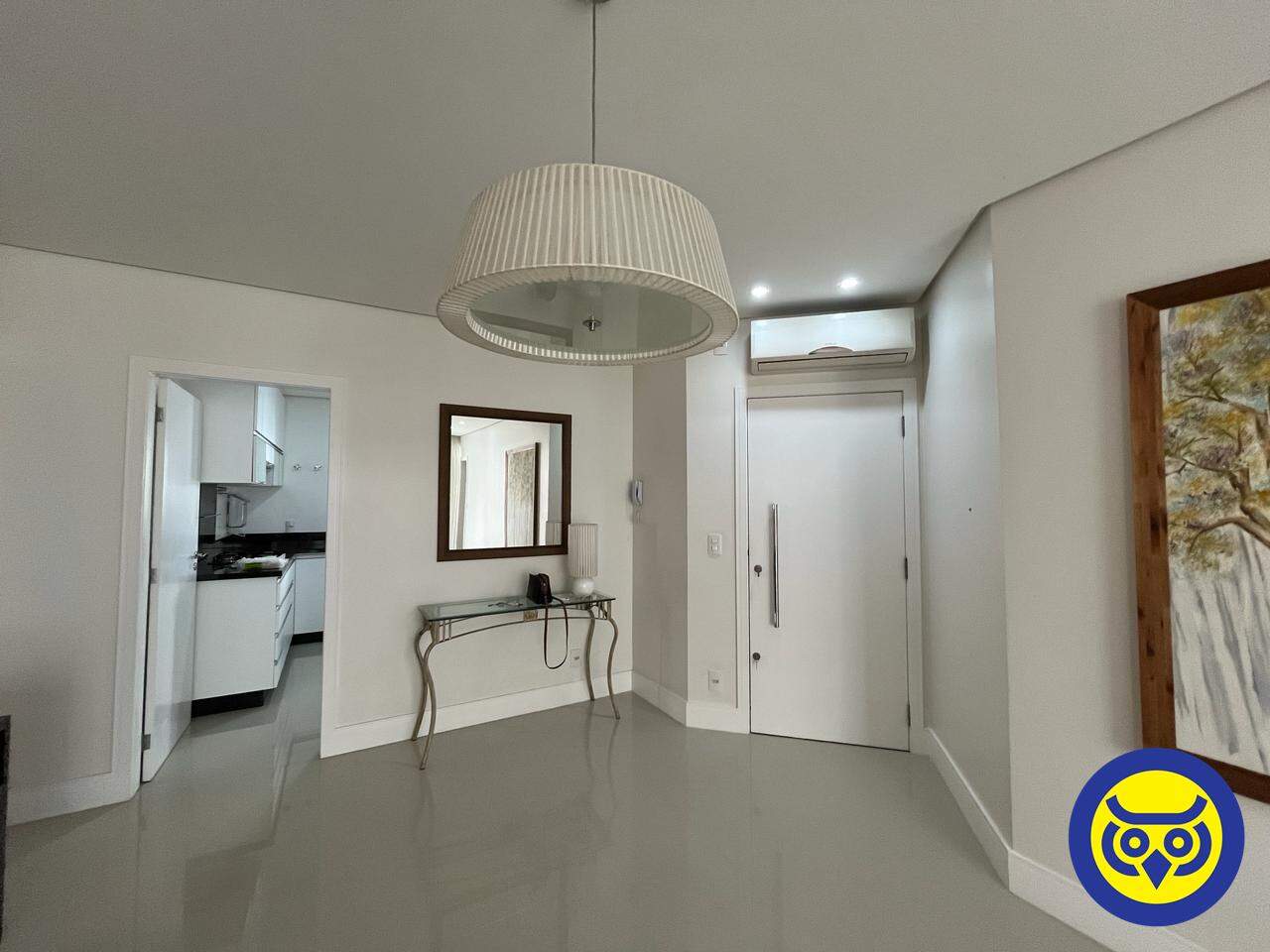 Apartamento para aluguel no Centro: 