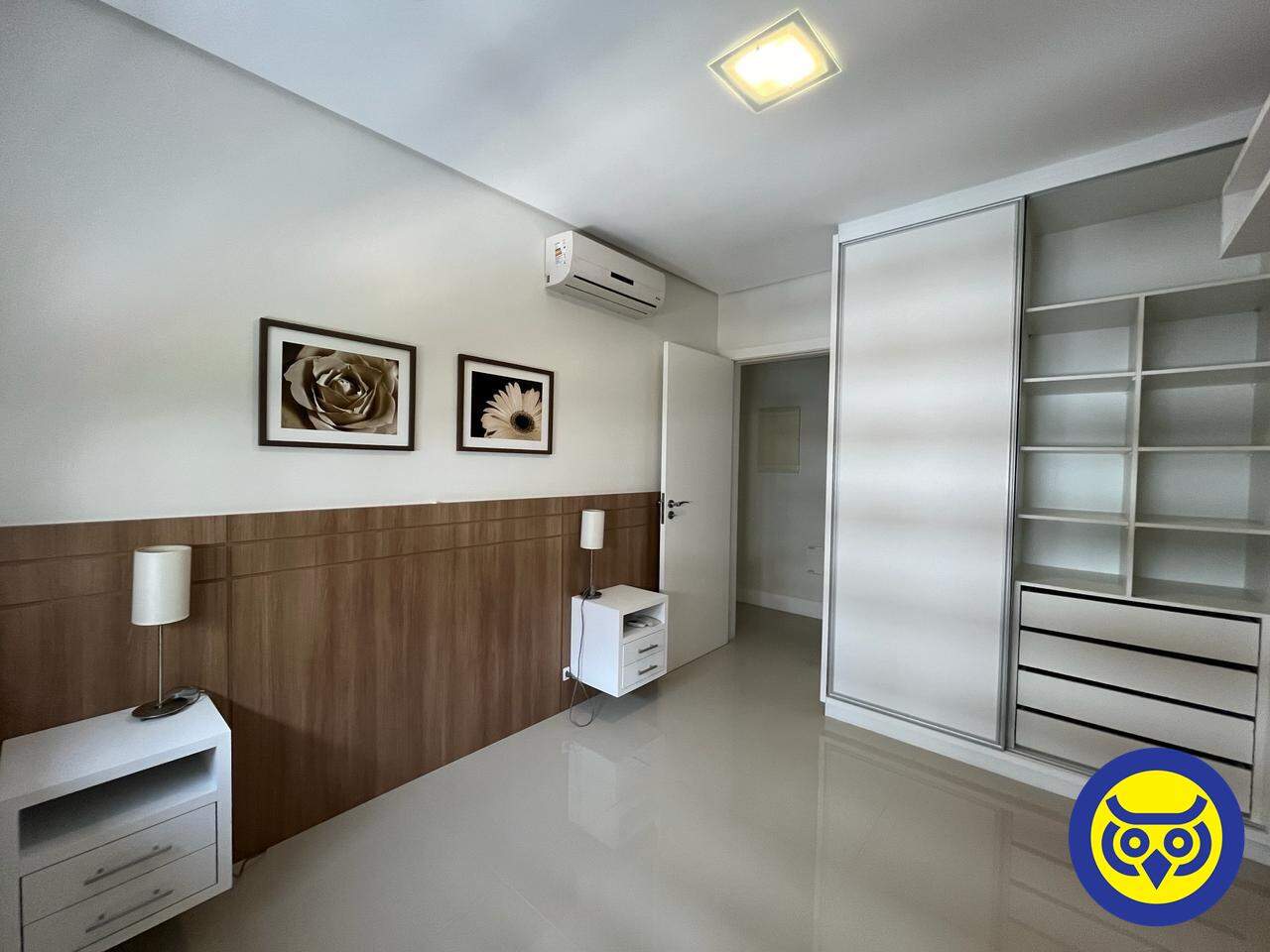 Apartamento para aluguel no Centro: 