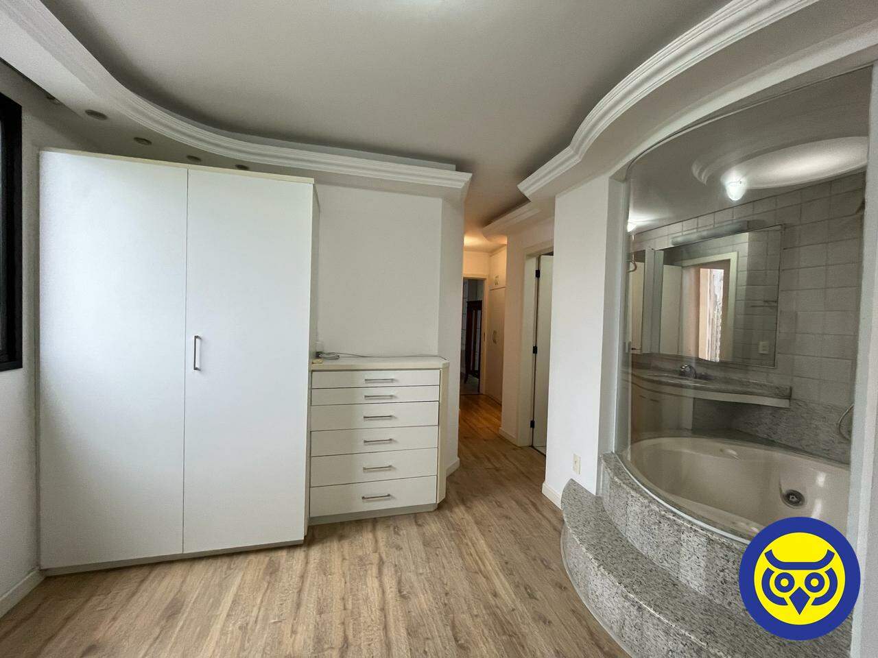 Apartamento para aluguel no Centro: 