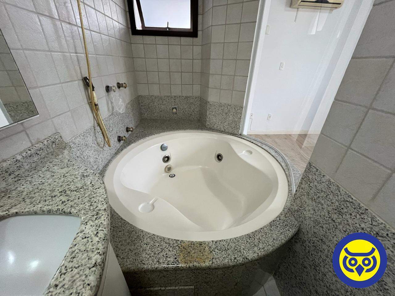 Apartamento para aluguel no Centro: 