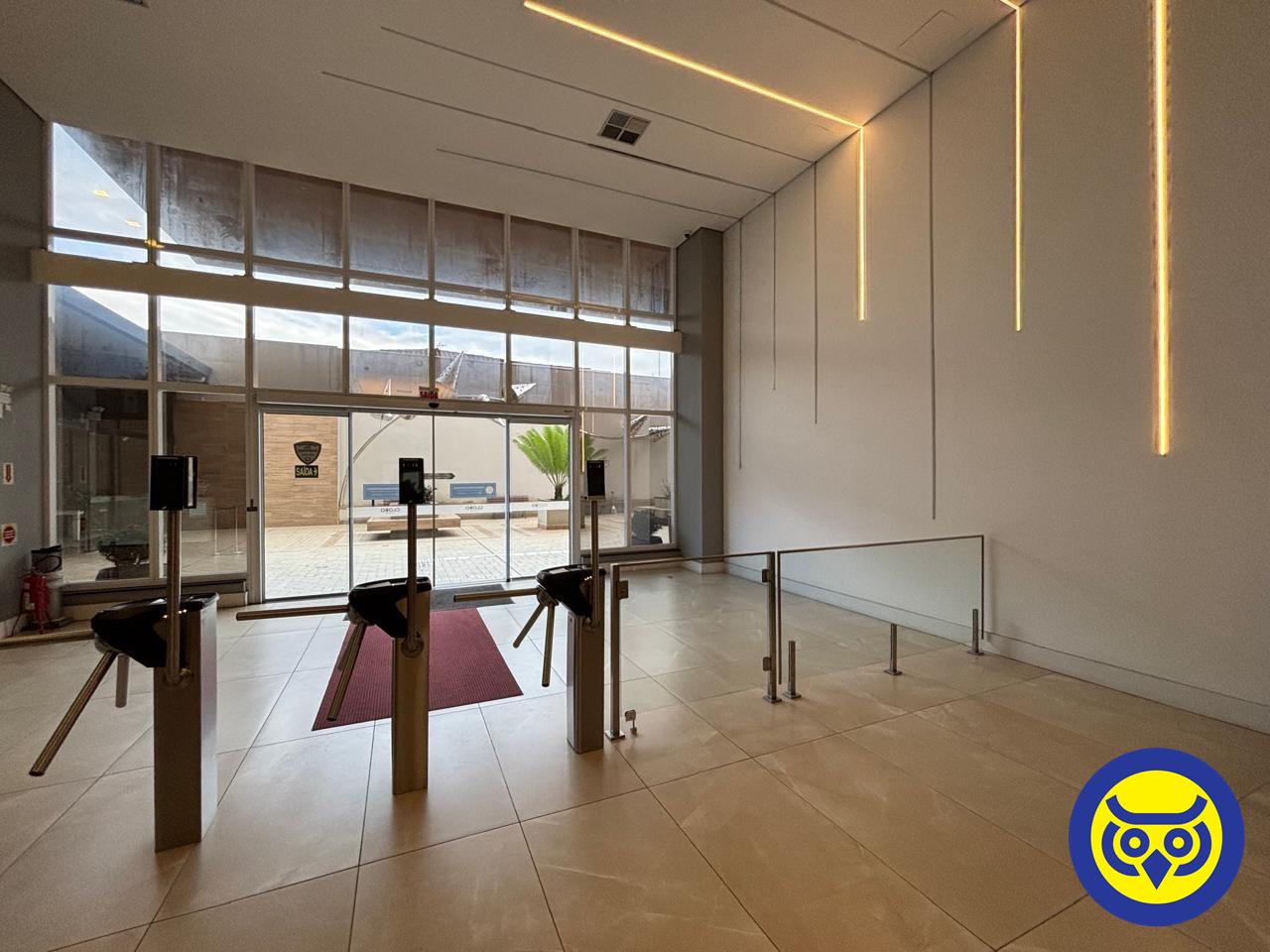 Sala para aluguel no Canto: 