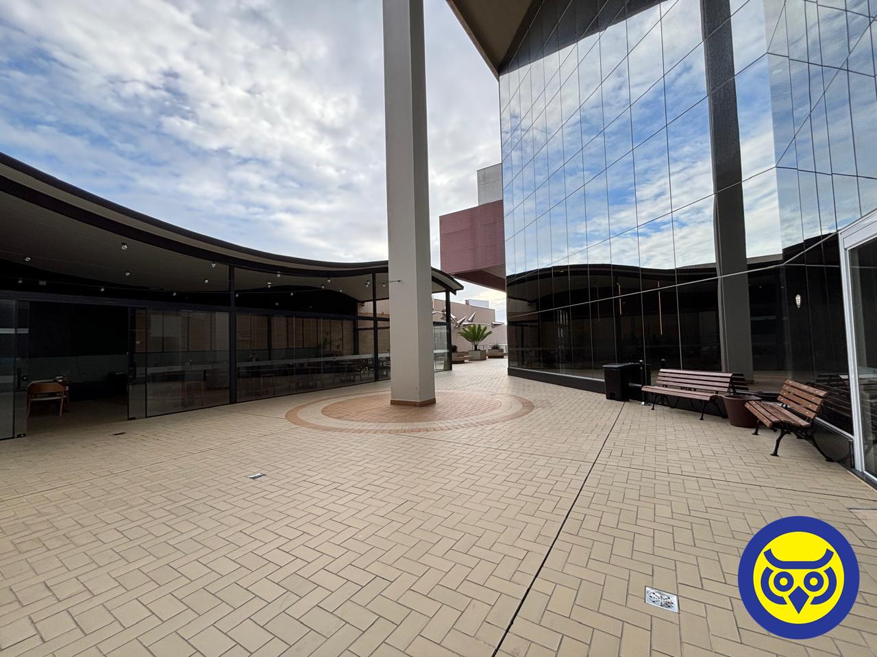 Sala para aluguel no Canto: 