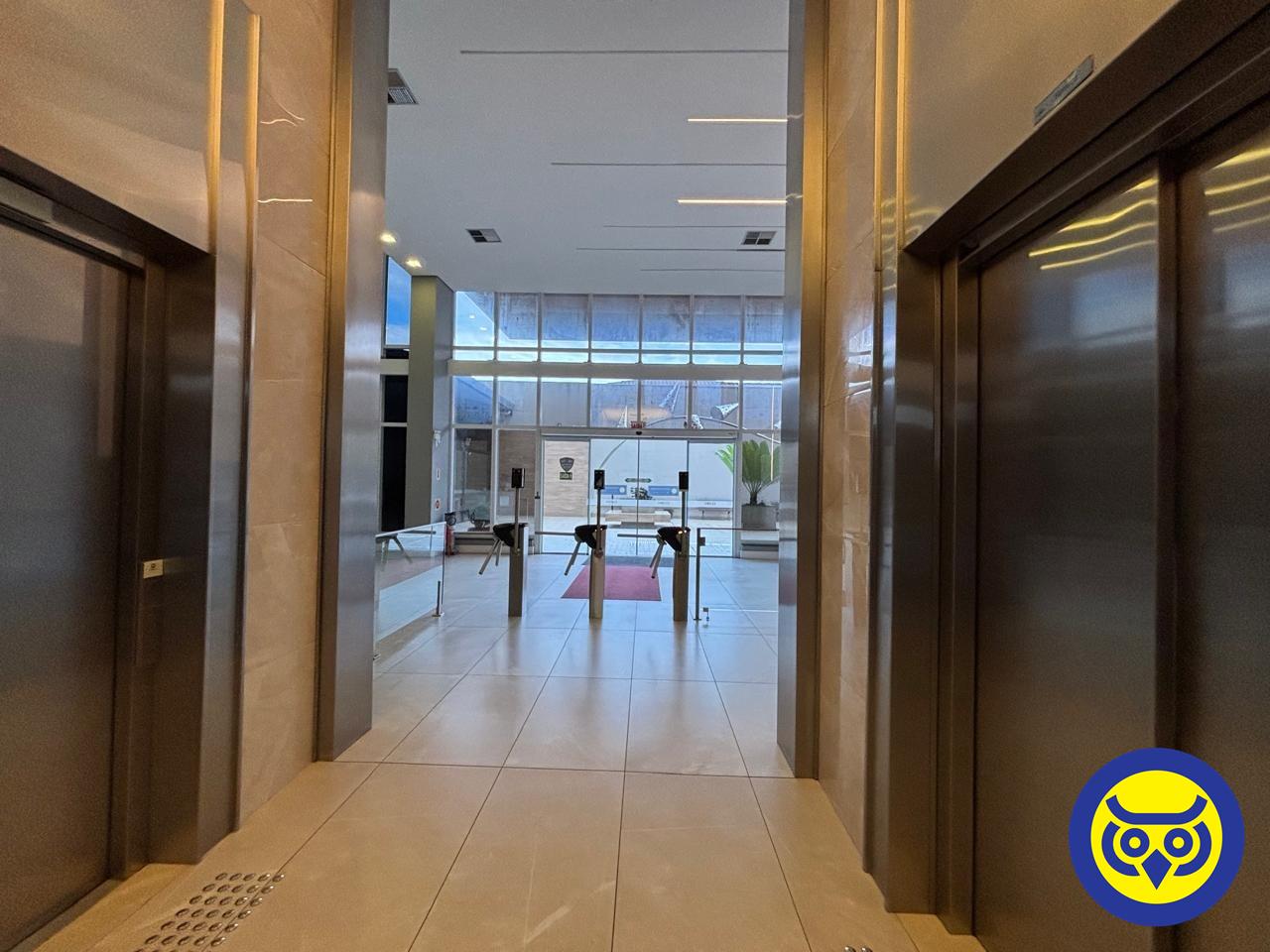 Sala para aluguel no Canto: 