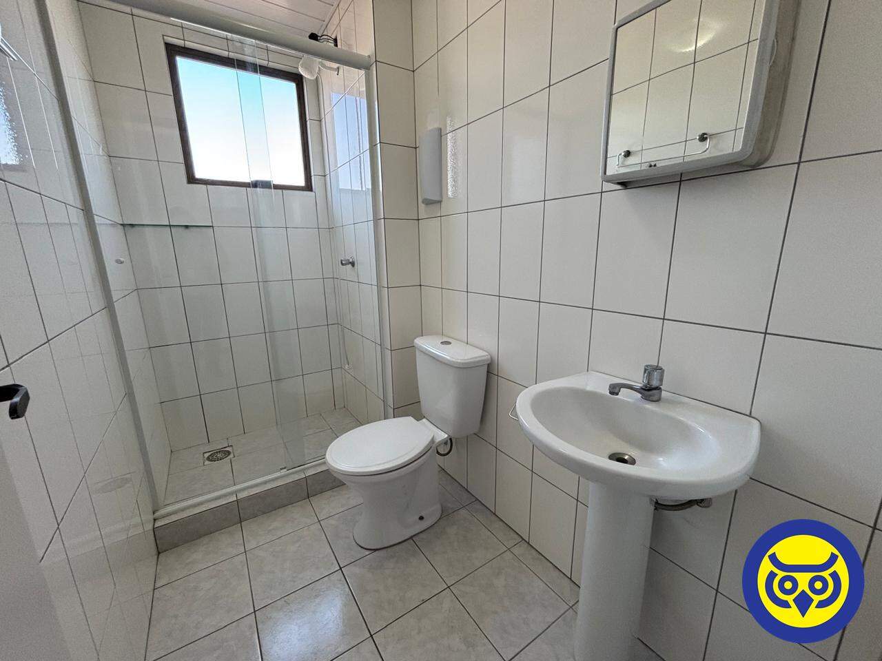 Apartamento para aluguel no Barreiros: 