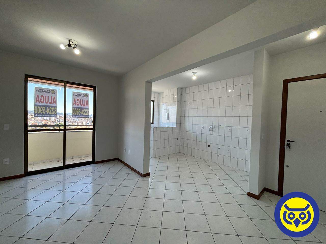 Apartamento para aluguel no Barreiros: 