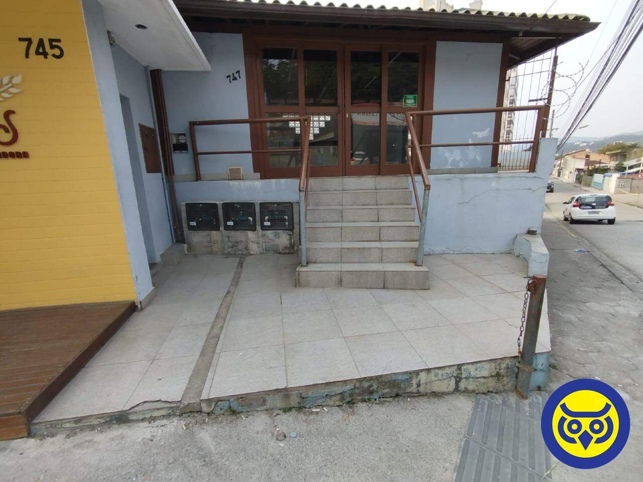 Loja para aluguel no Agronômica: 