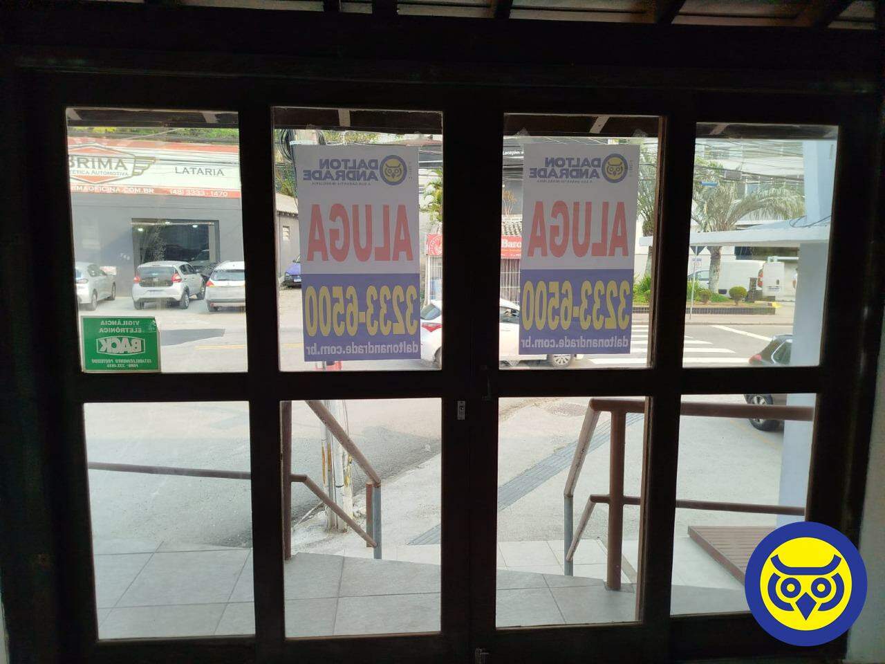 Loja para aluguel no Agronômica: 