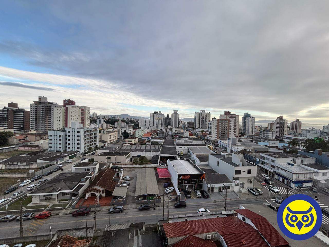 Salas/Conjuntos para aluguel no Canto: 