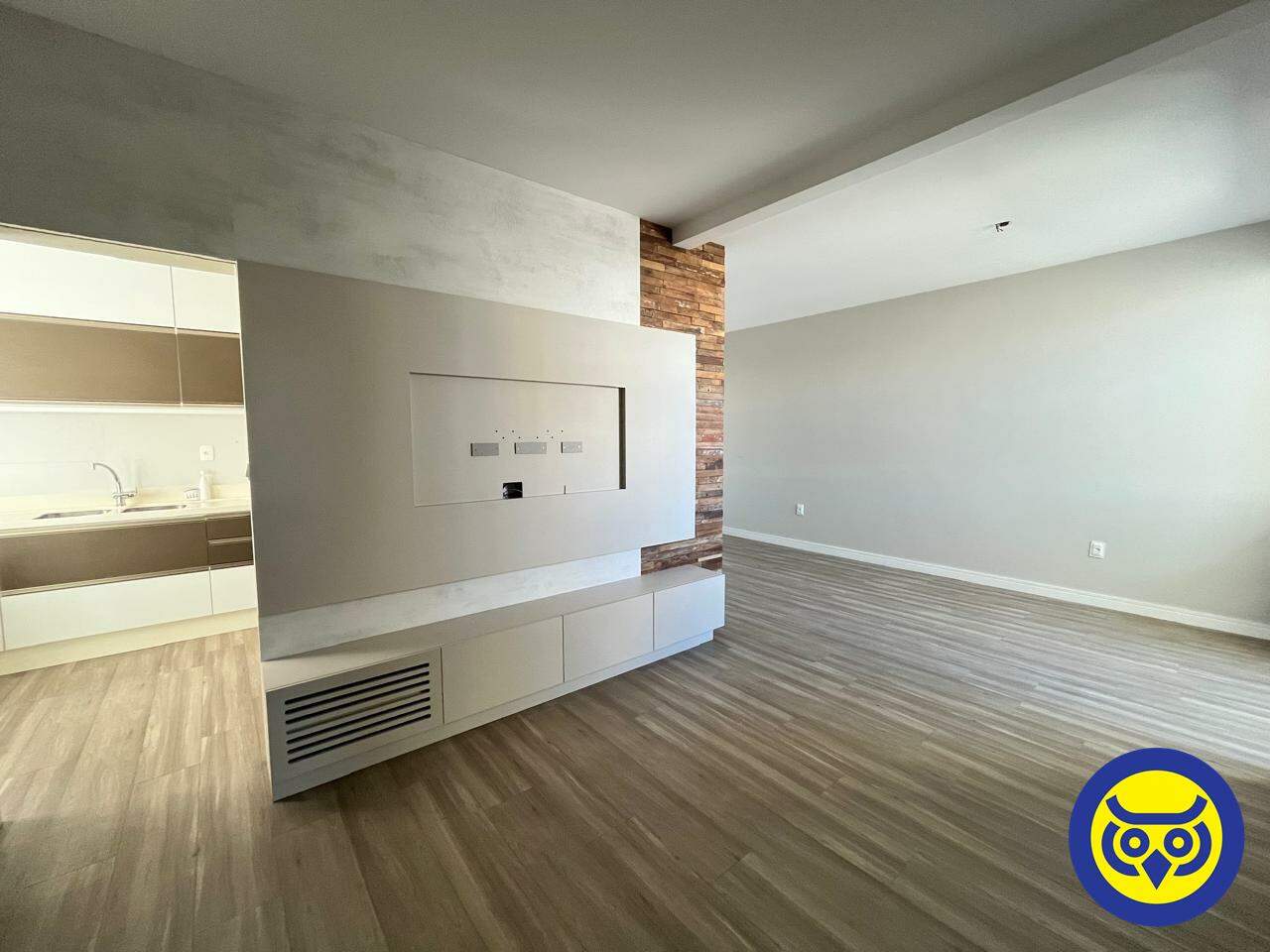 Apartamento para aluguel no Canto: 