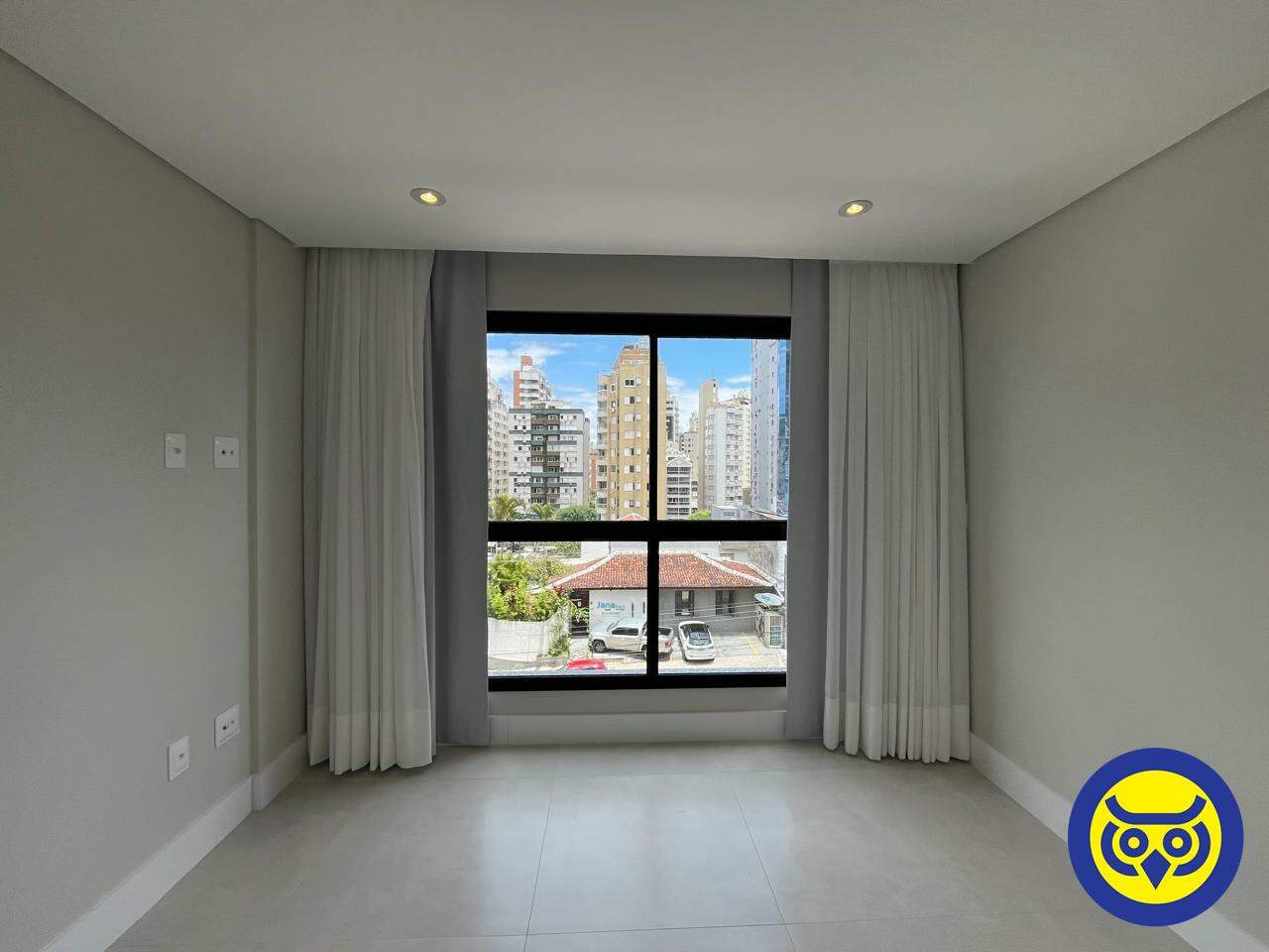 Apartamento para aluguel no Centro: 