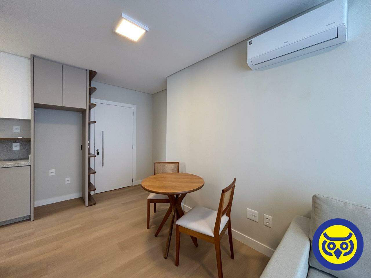 Apartamento para aluguel no Centro: 