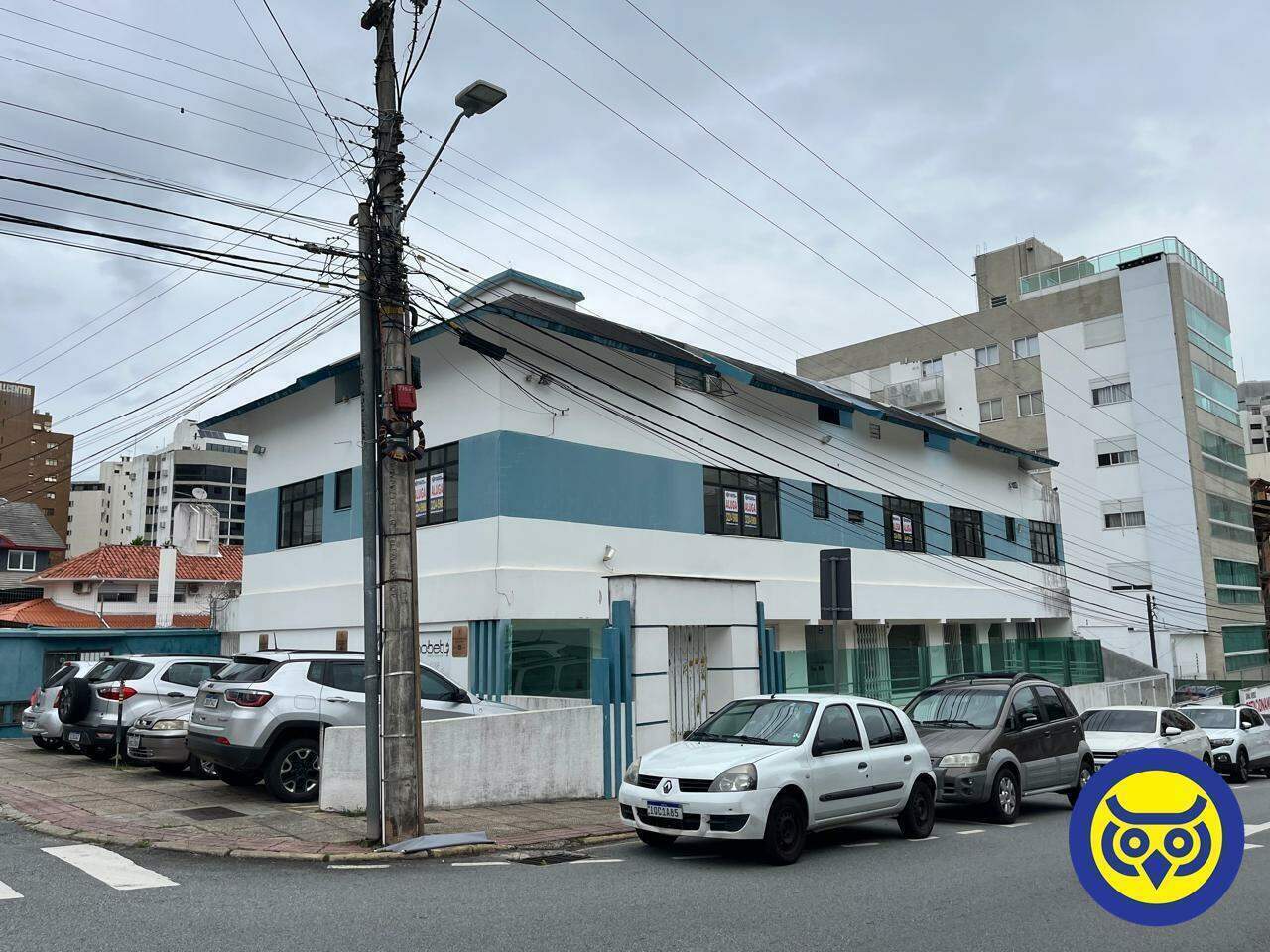 Prédio para aluguel no Centro: 