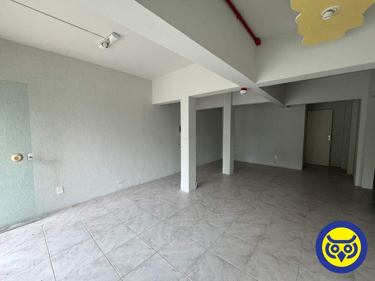 Prédio para aluguel no Centro: