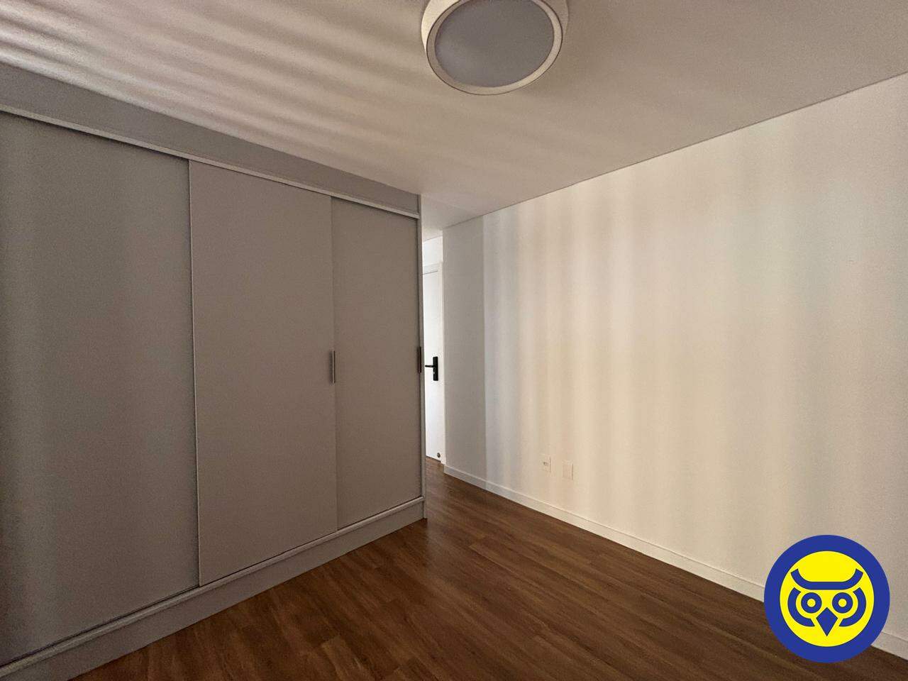 Apartamento para aluguel no Saco Dos Limões: