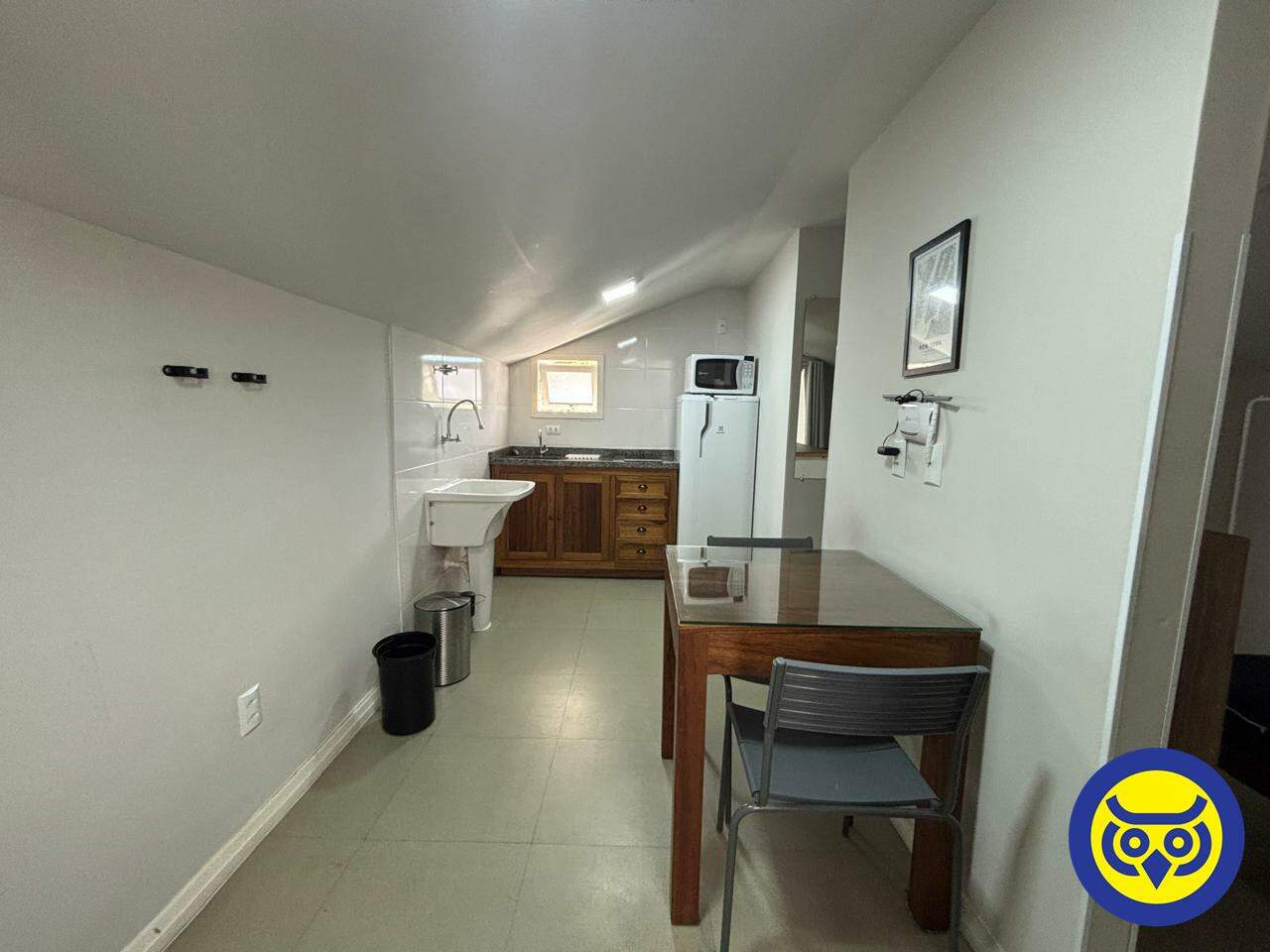 Kitnet para aluguel no Trindade: 