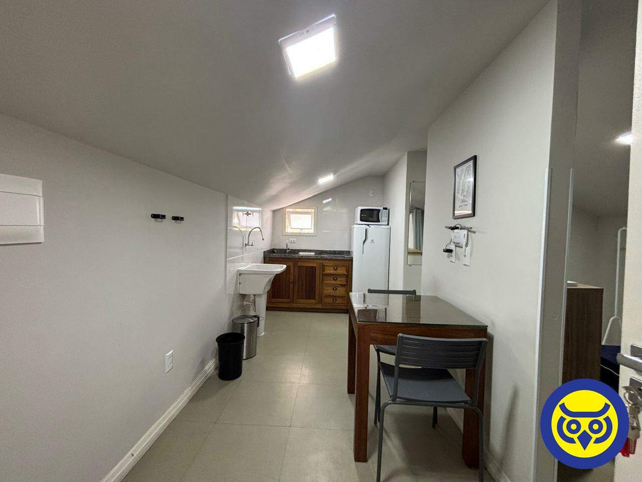 Kitnet para aluguel no Trindade: 