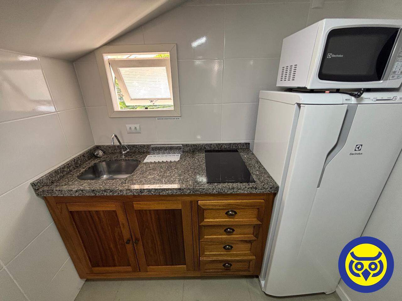 Kitnet para aluguel no Trindade: 