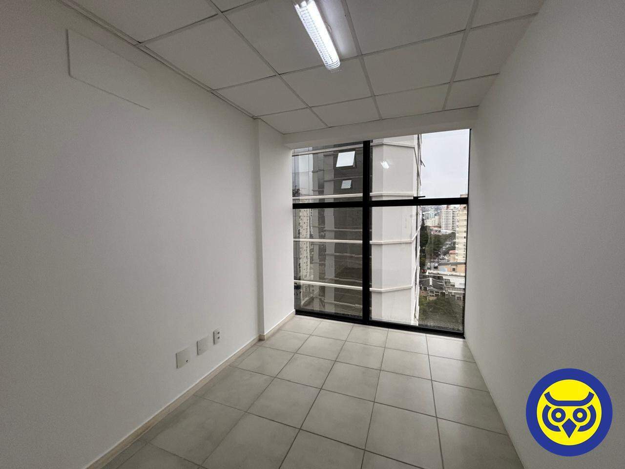 Sala para aluguel no Centro: