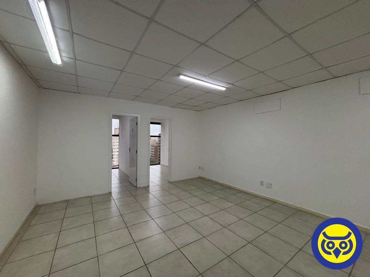 Sala para aluguel no Centro: