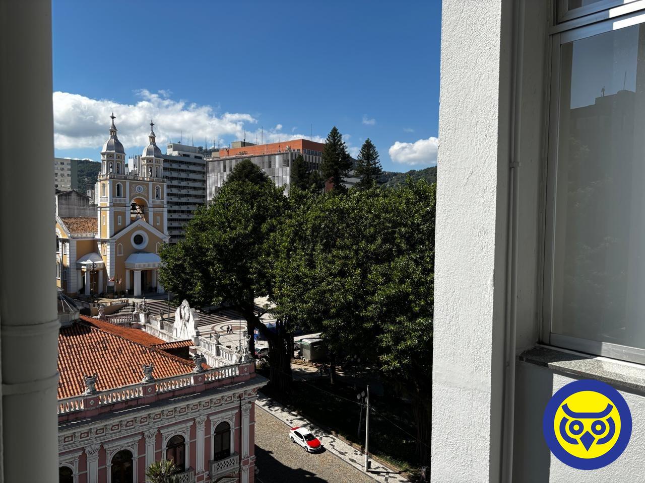 Sala para aluguel no Centro: 