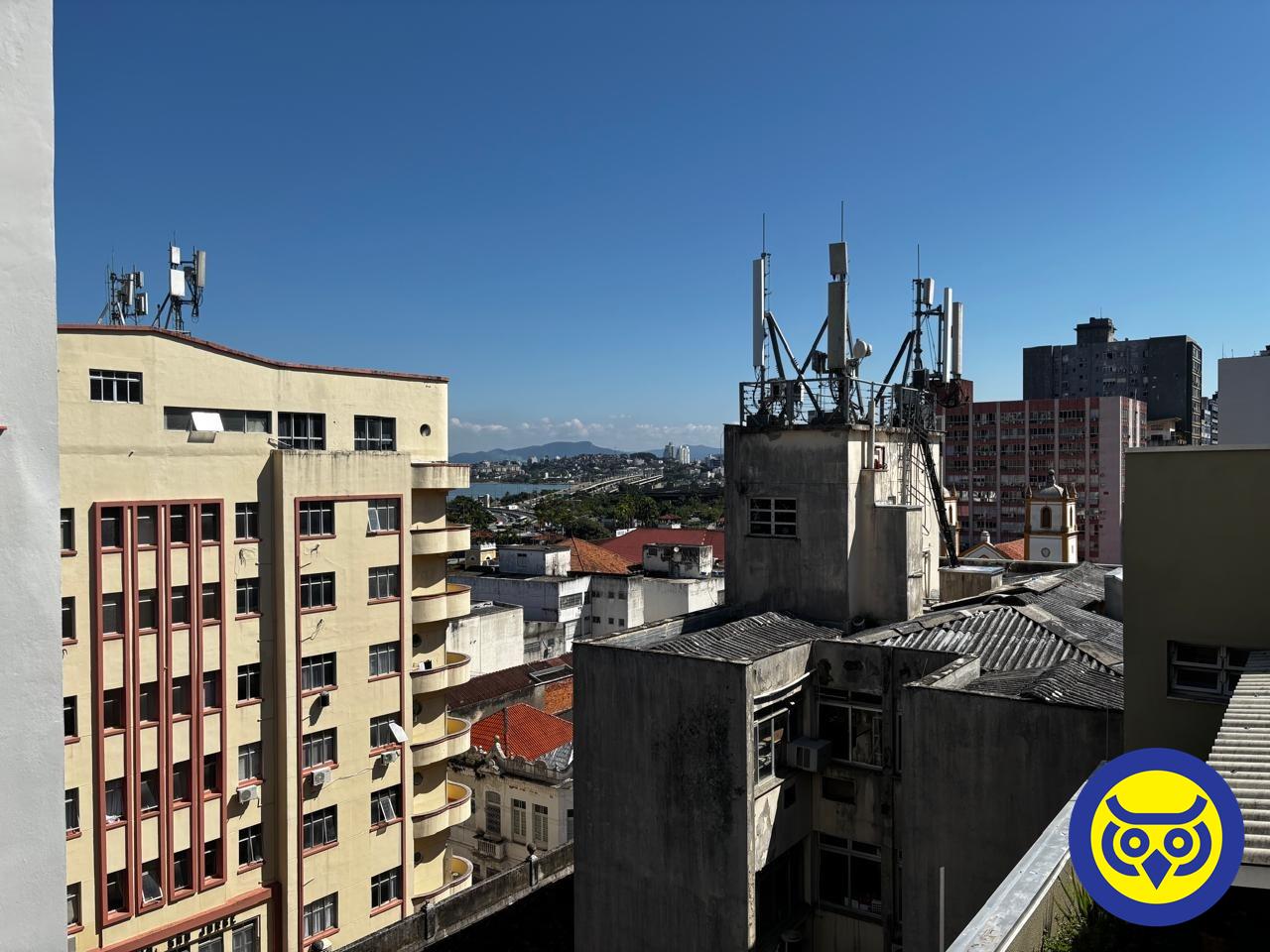 Sala para aluguel no Centro: 