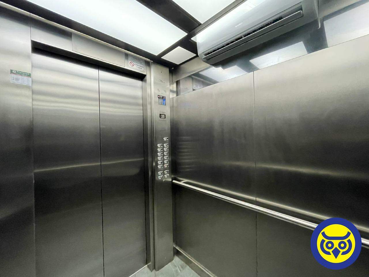 Sala para aluguel no Centro: