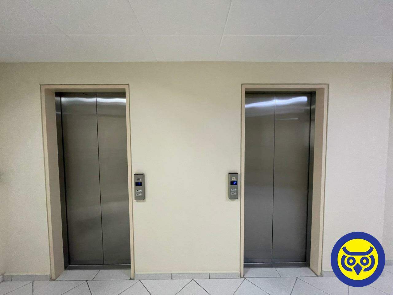Sala para aluguel no Centro: