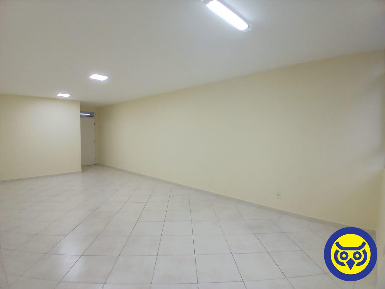 Sala para aluguel no Centro: 