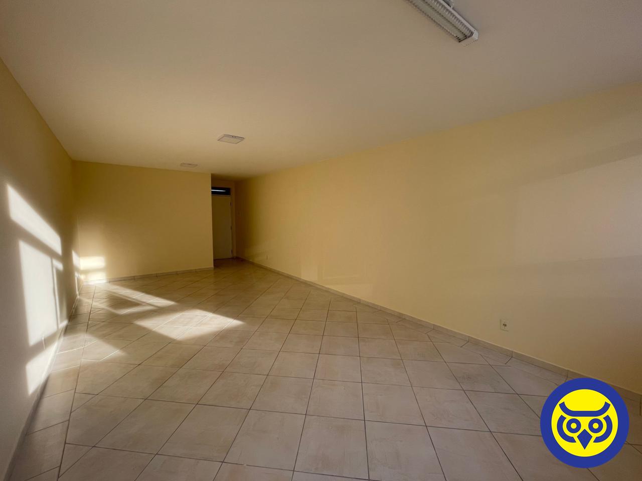 Sala para aluguel no Centro: 