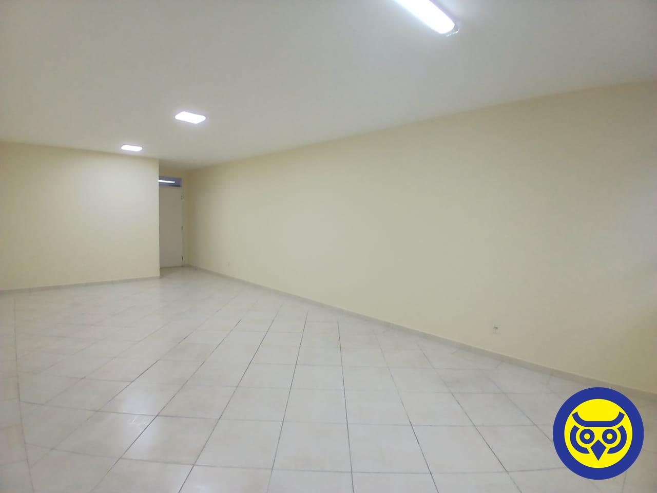 Sala para aluguel no Centro: 