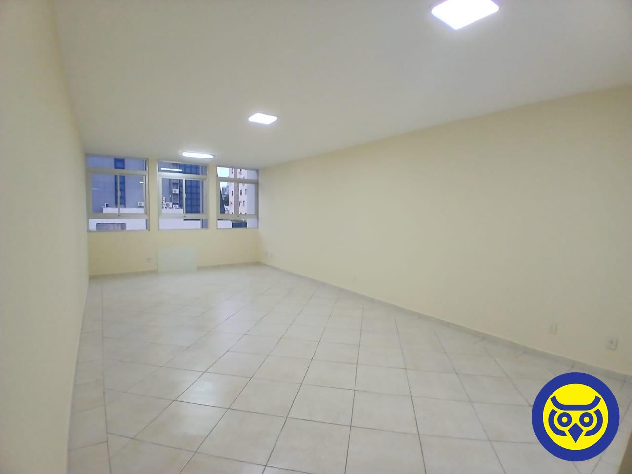 Sala para aluguel no Centro: 