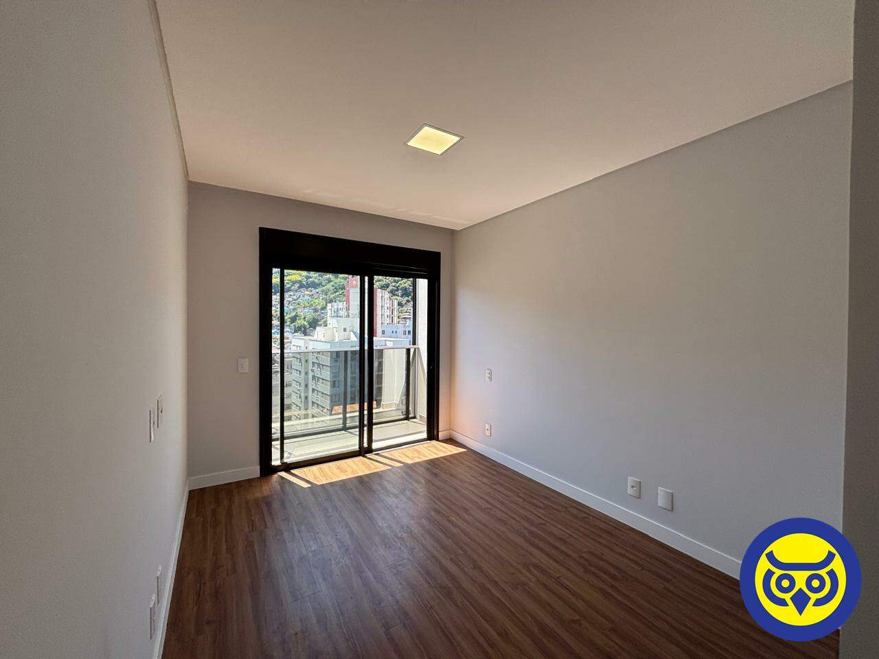 Apartamento para aluguel no Centro: 