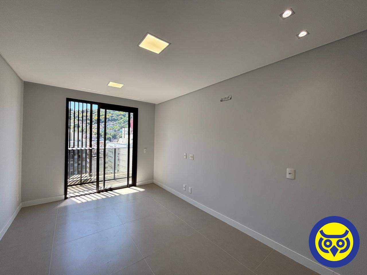 Apartamento para aluguel no Centro: 