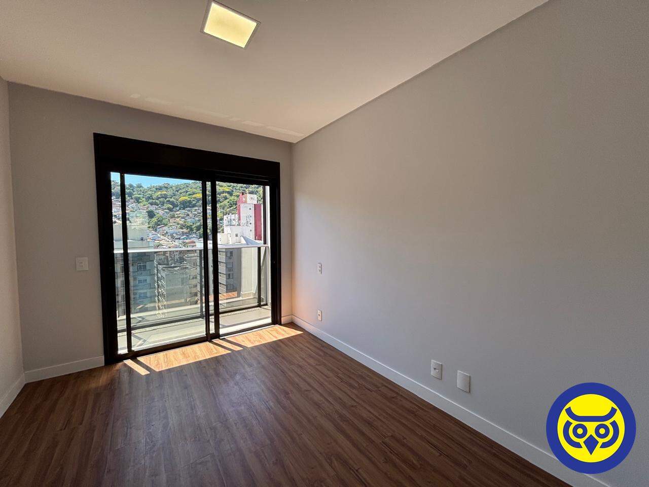 Apartamento para aluguel no Centro: 