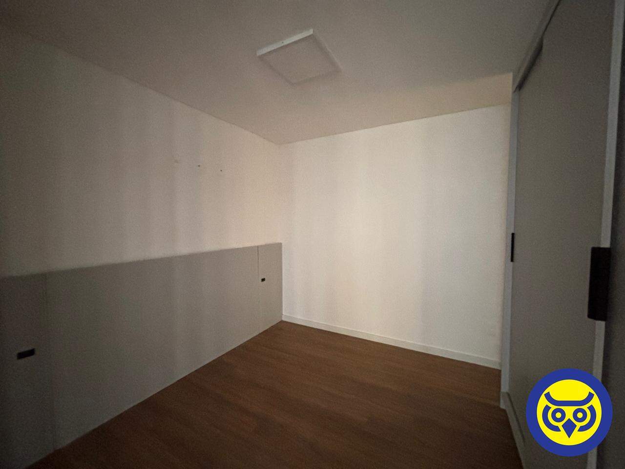 Apartamento para aluguel no Saco Dos Limões: 