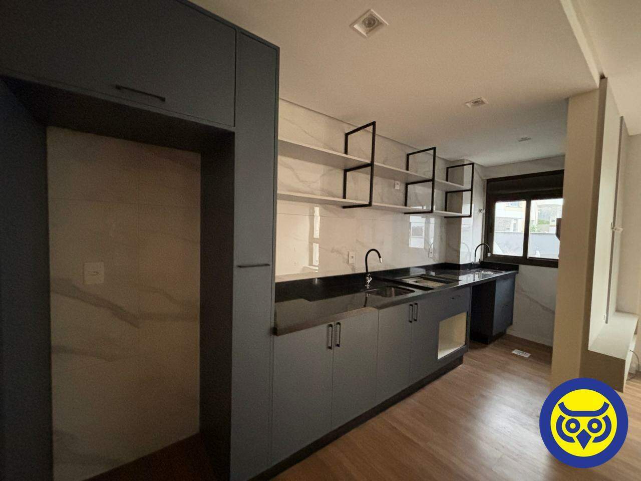 Apartamento para aluguel no Saco Dos Limões: